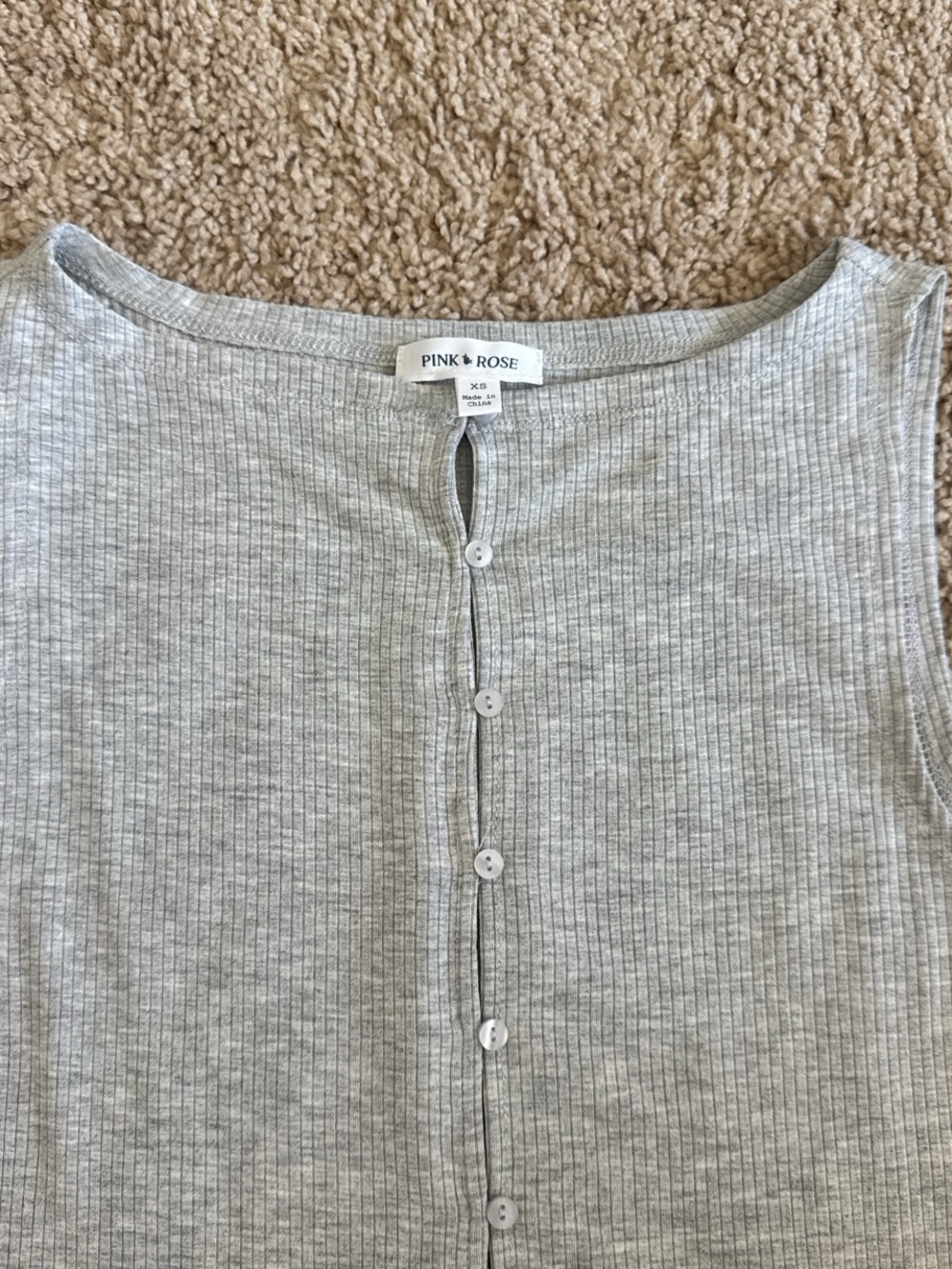 Grey button down tank top - Picture 2 of 3